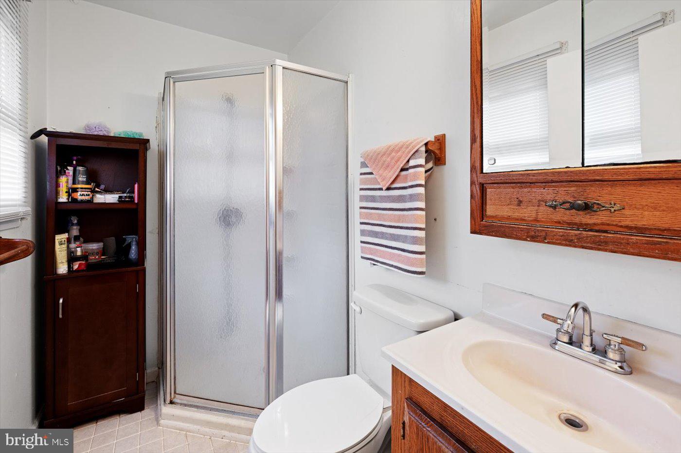 4449 WILLOW TREE LANE