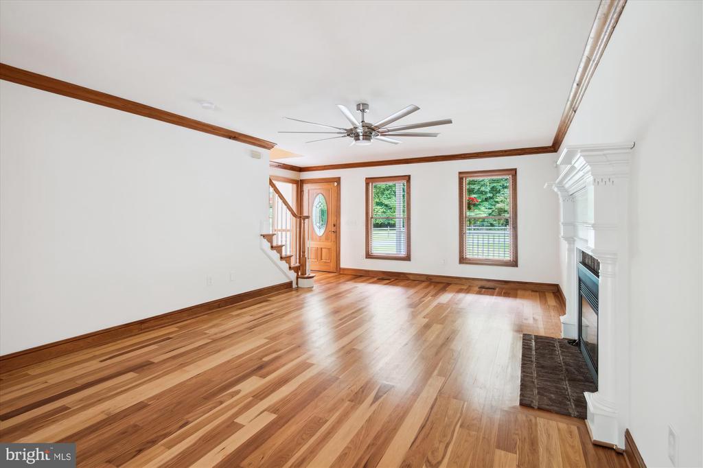 11114 JEAN DRIVE