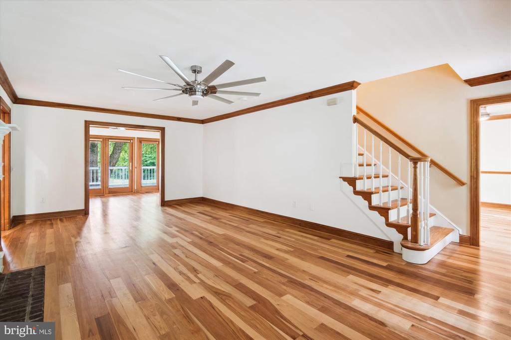 11114 JEAN DRIVE