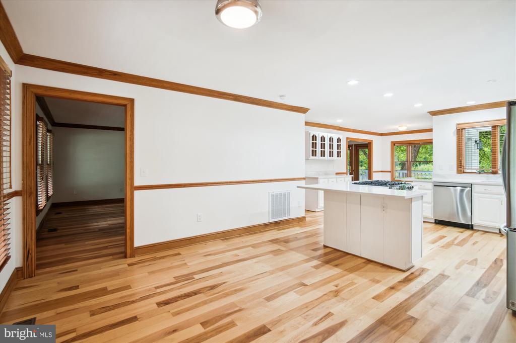 11114 JEAN DRIVE