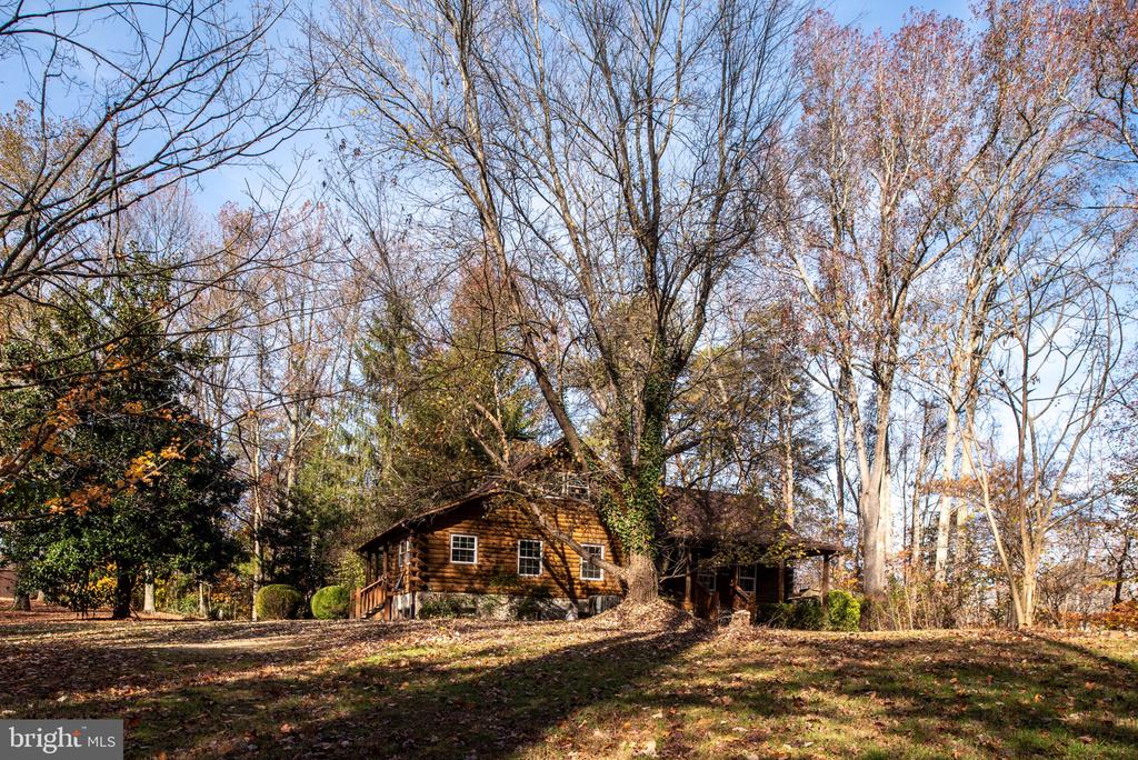 8486 MOUNT MORIAH CHURCH ROAD
