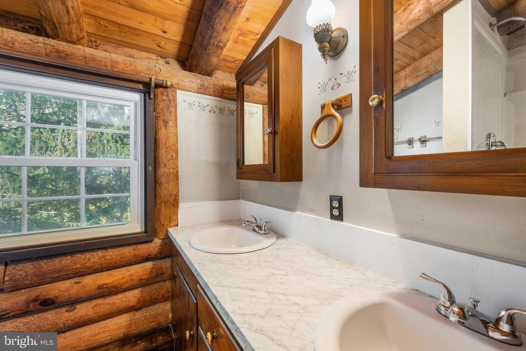 8486 MOUNT MORIAH CHURCH ROAD
