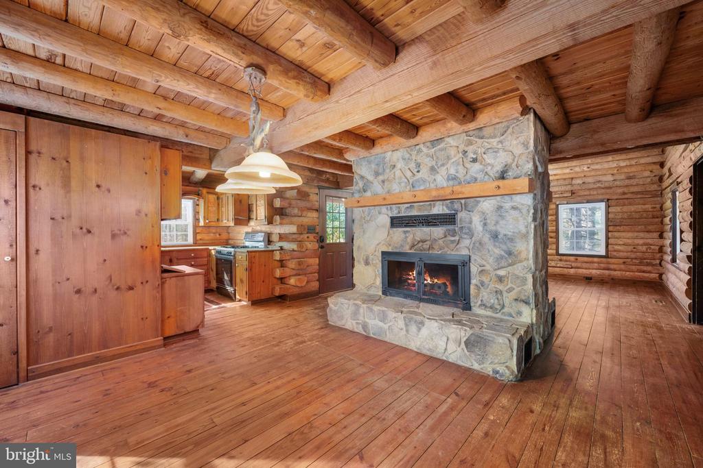 8486 MOUNT MORIAH CHURCH ROAD