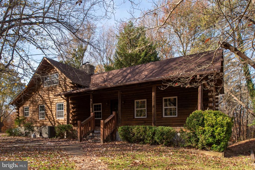 8486 MOUNT MORIAH CHURCH ROAD