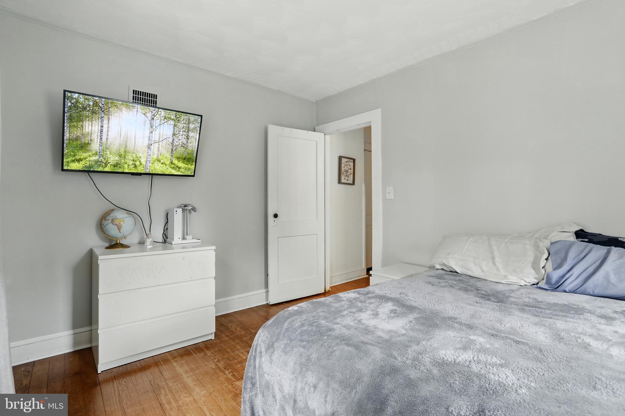 2371 MATHIAS POINT ROAD