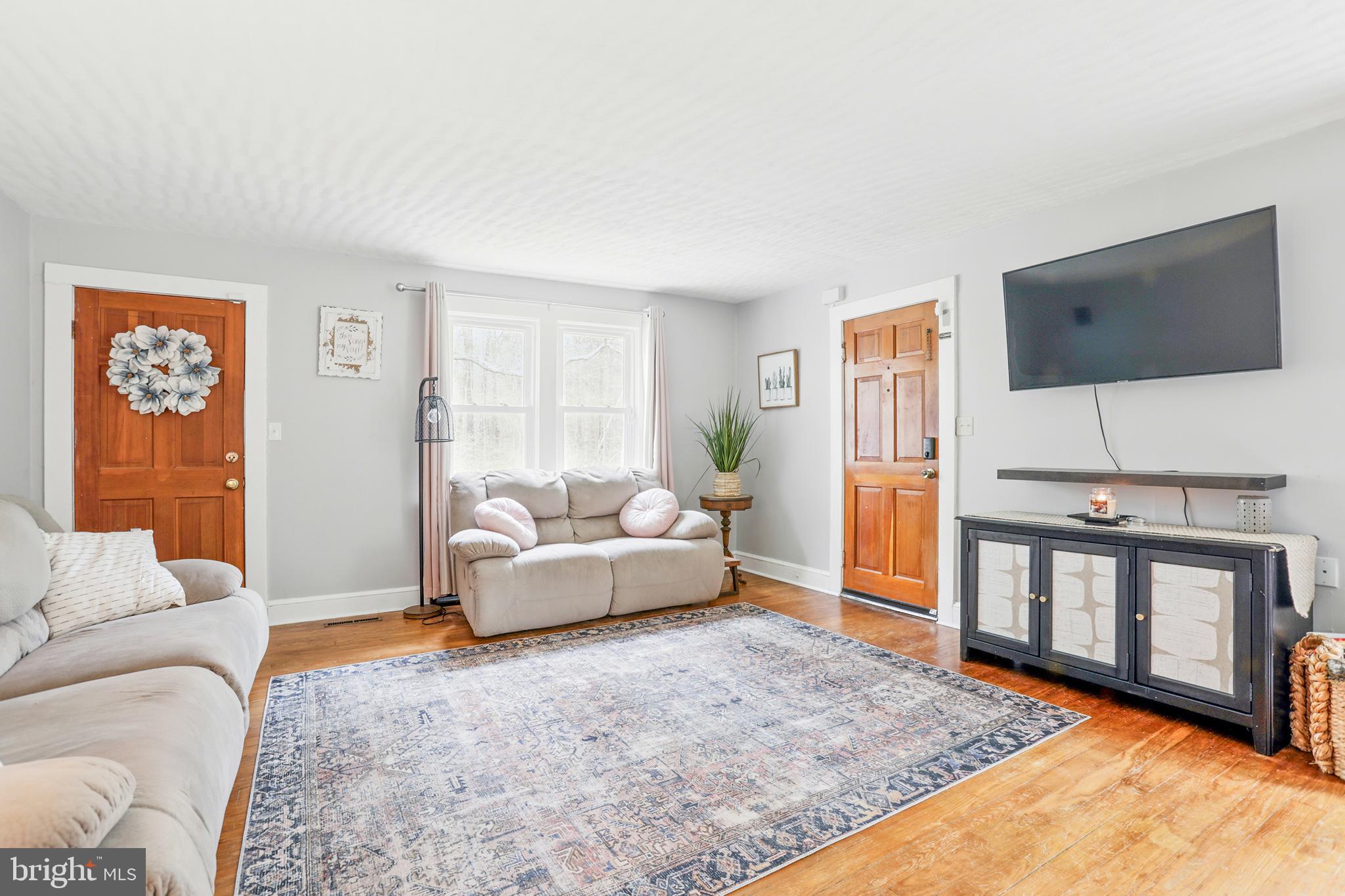 2371 MATHIAS POINT ROAD