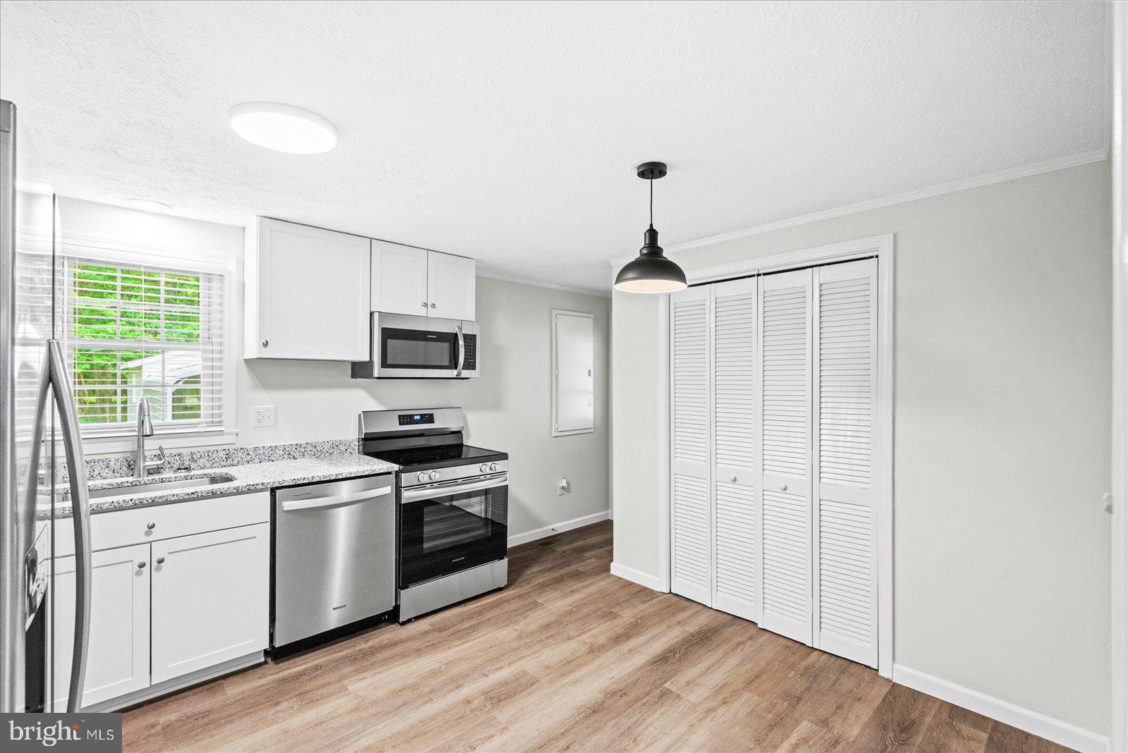 15534 FLEMING STREET