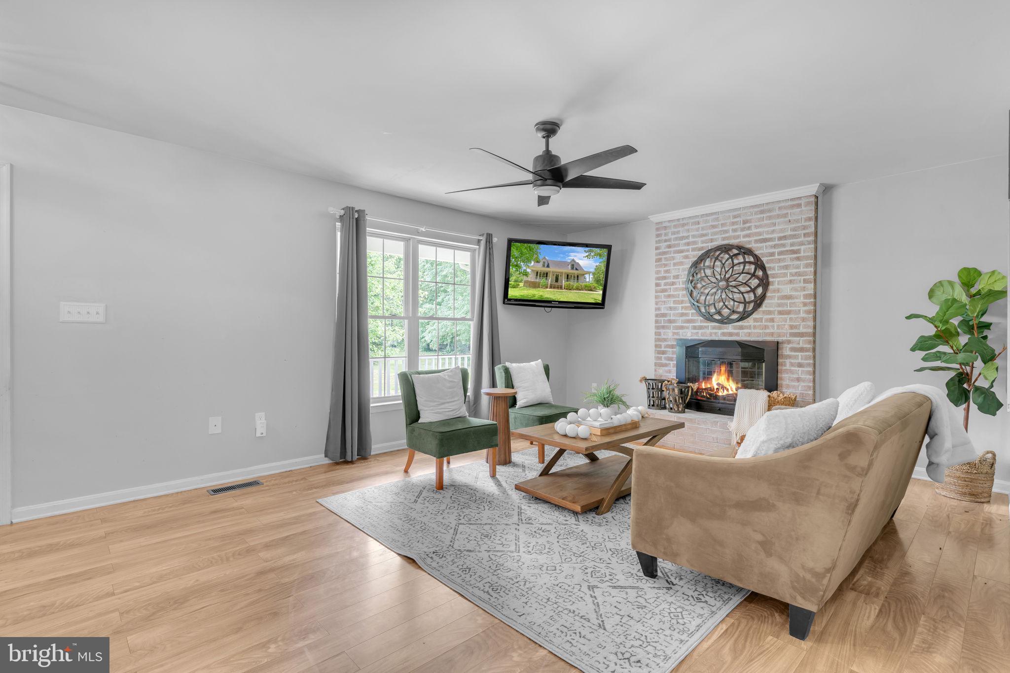 4152 WINDY HILLS LANE