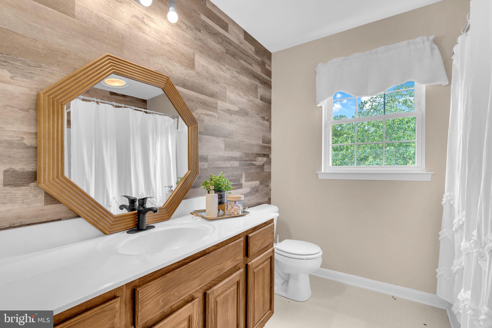 4152 WINDY HILLS LANE