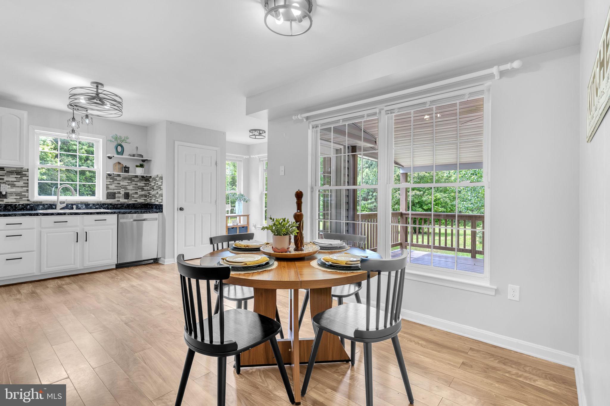 4152 WINDY HILLS LANE