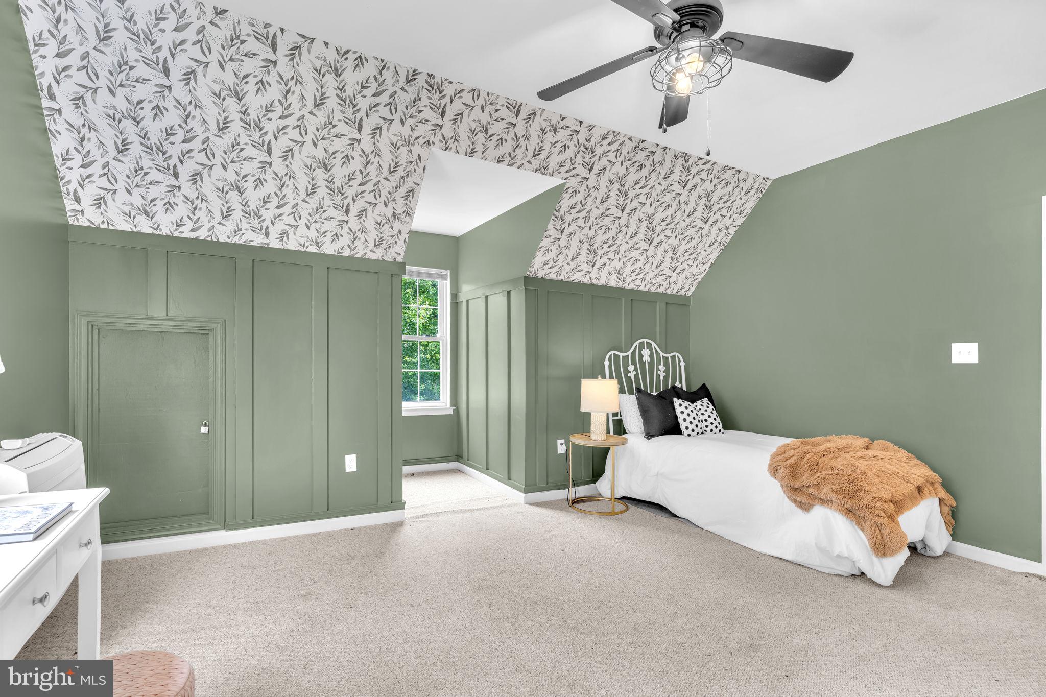 4152 WINDY HILLS LANE