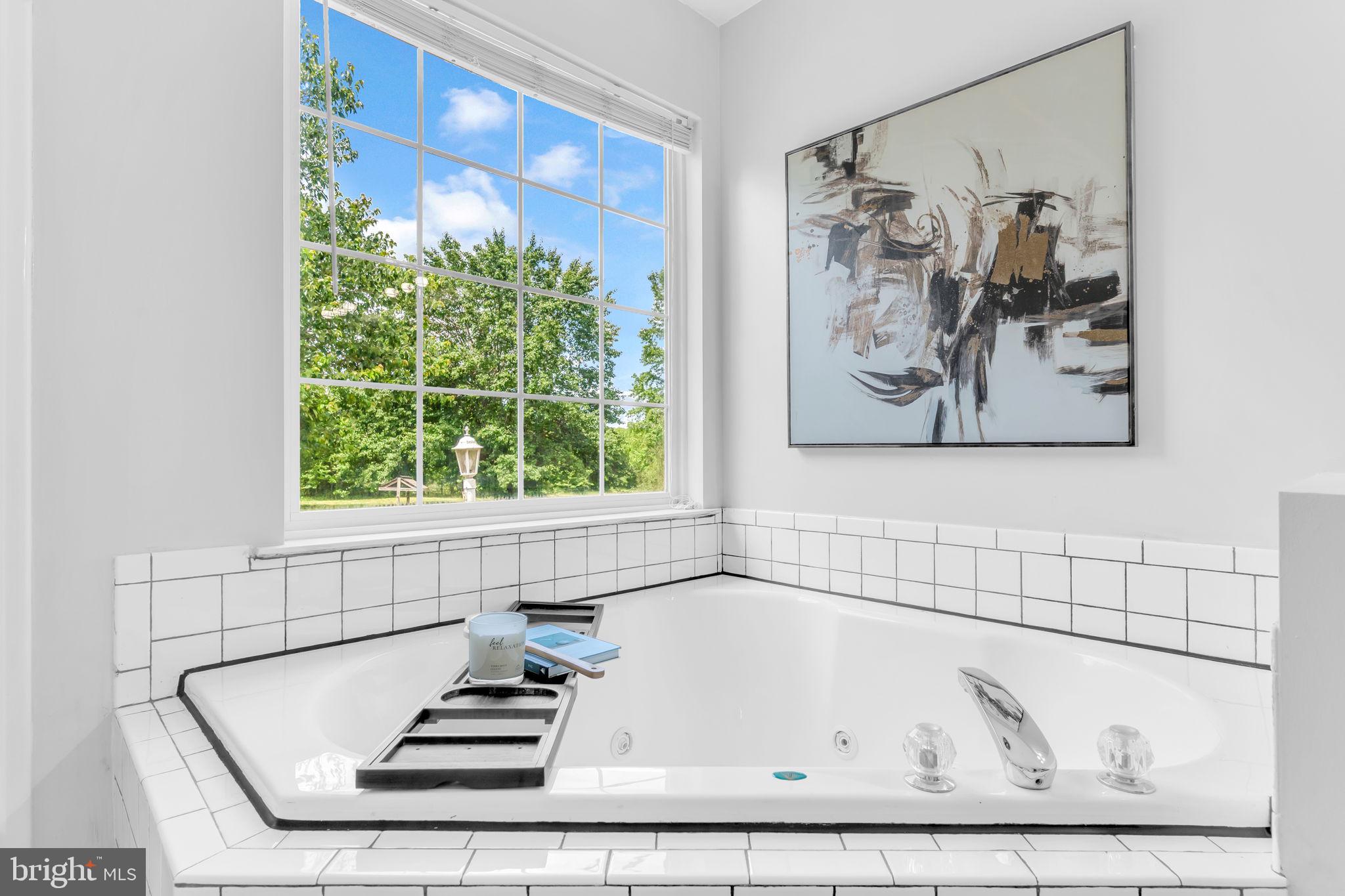 4152 WINDY HILLS LANE