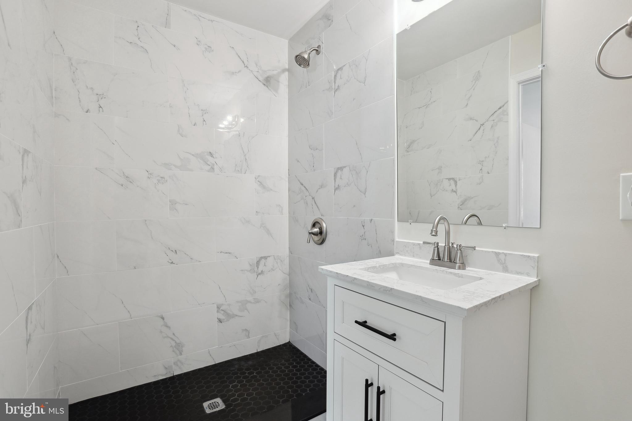 5414 HEWITT PLACE WAY