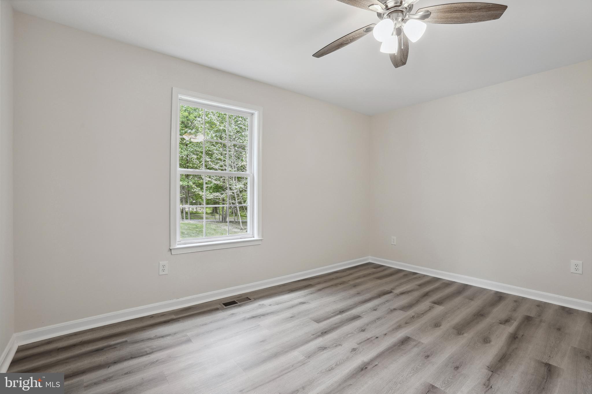 5414 HEWITT PLACE WAY