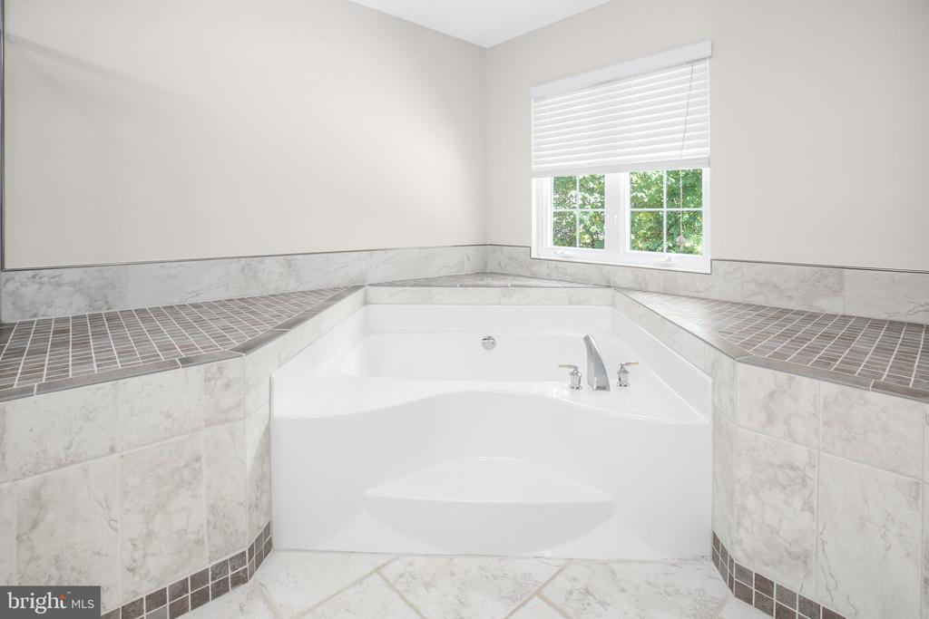 11366 CALEDON ROAD
