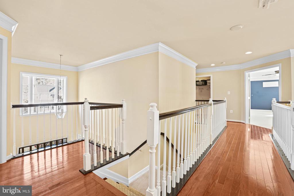 4260 ALEXIS LANE