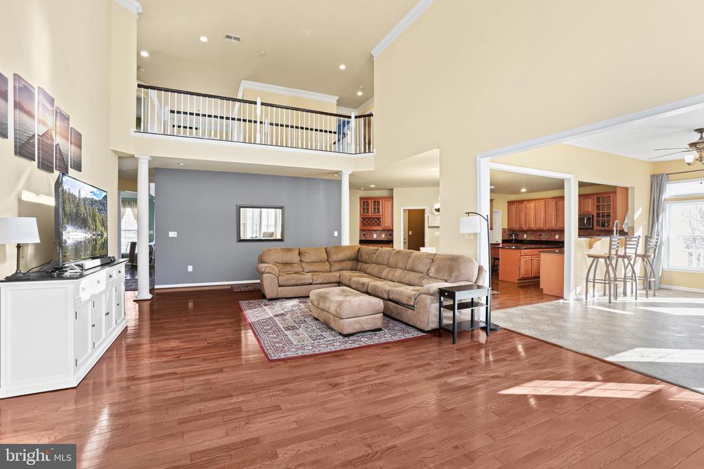 4260 ALEXIS LANE