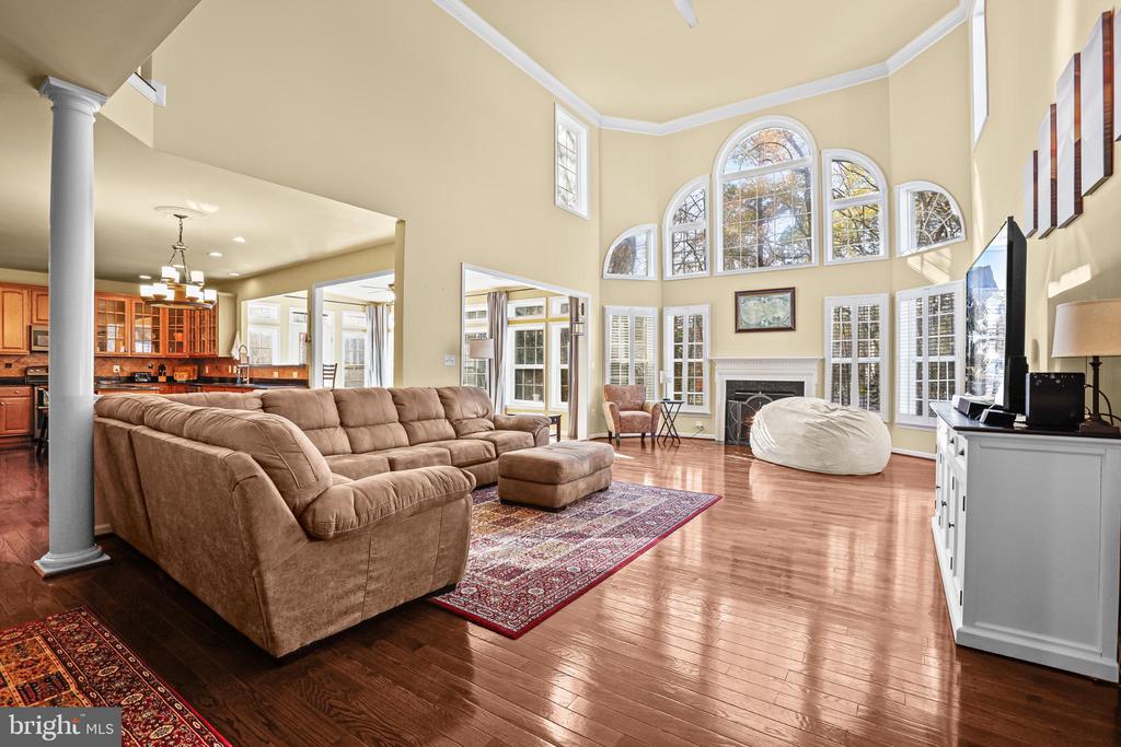 4260 ALEXIS LANE