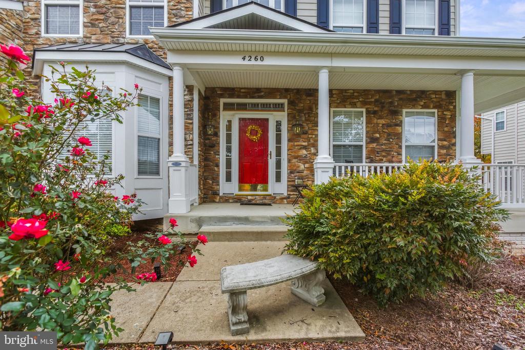 4260 ALEXIS LANE