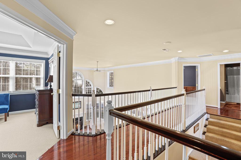 4260 ALEXIS LANE