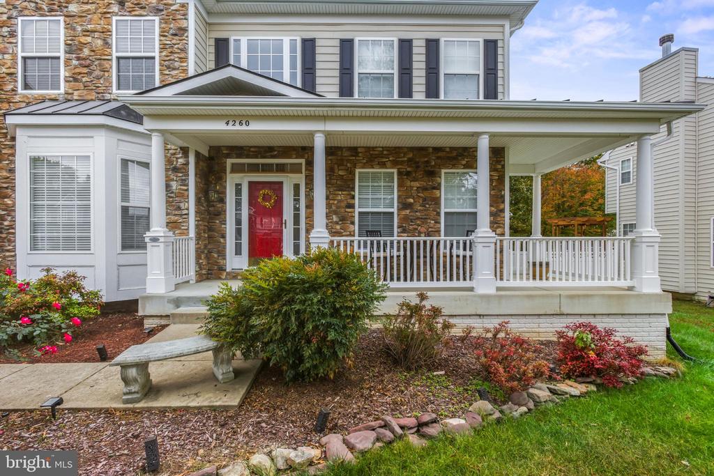 4260 ALEXIS LANE