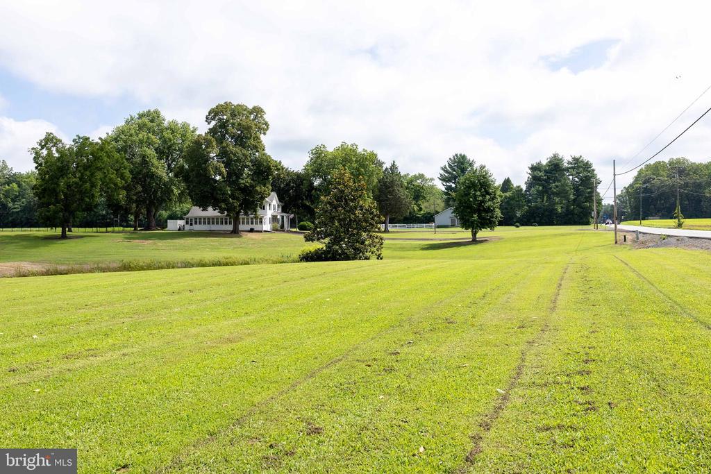 10287 DAHLGREN ROAD