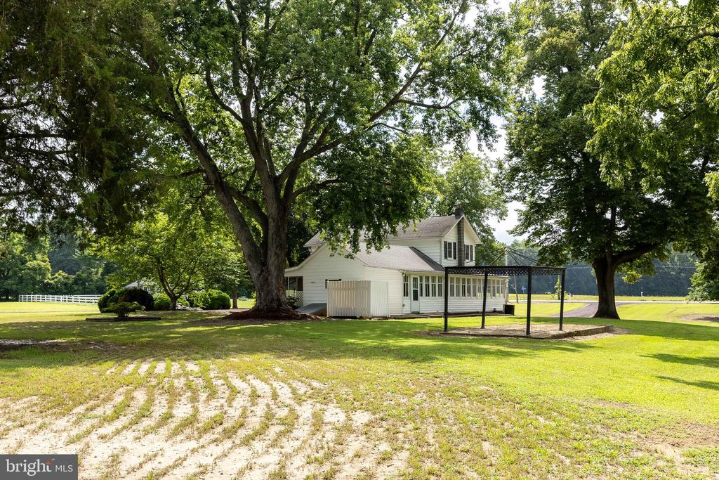 10287 DAHLGREN ROAD