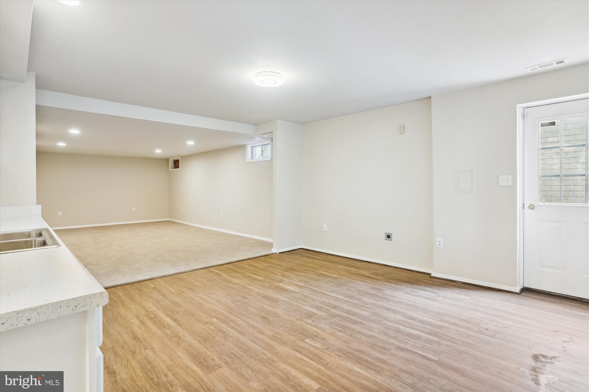 10204 NAPOLEON STREET