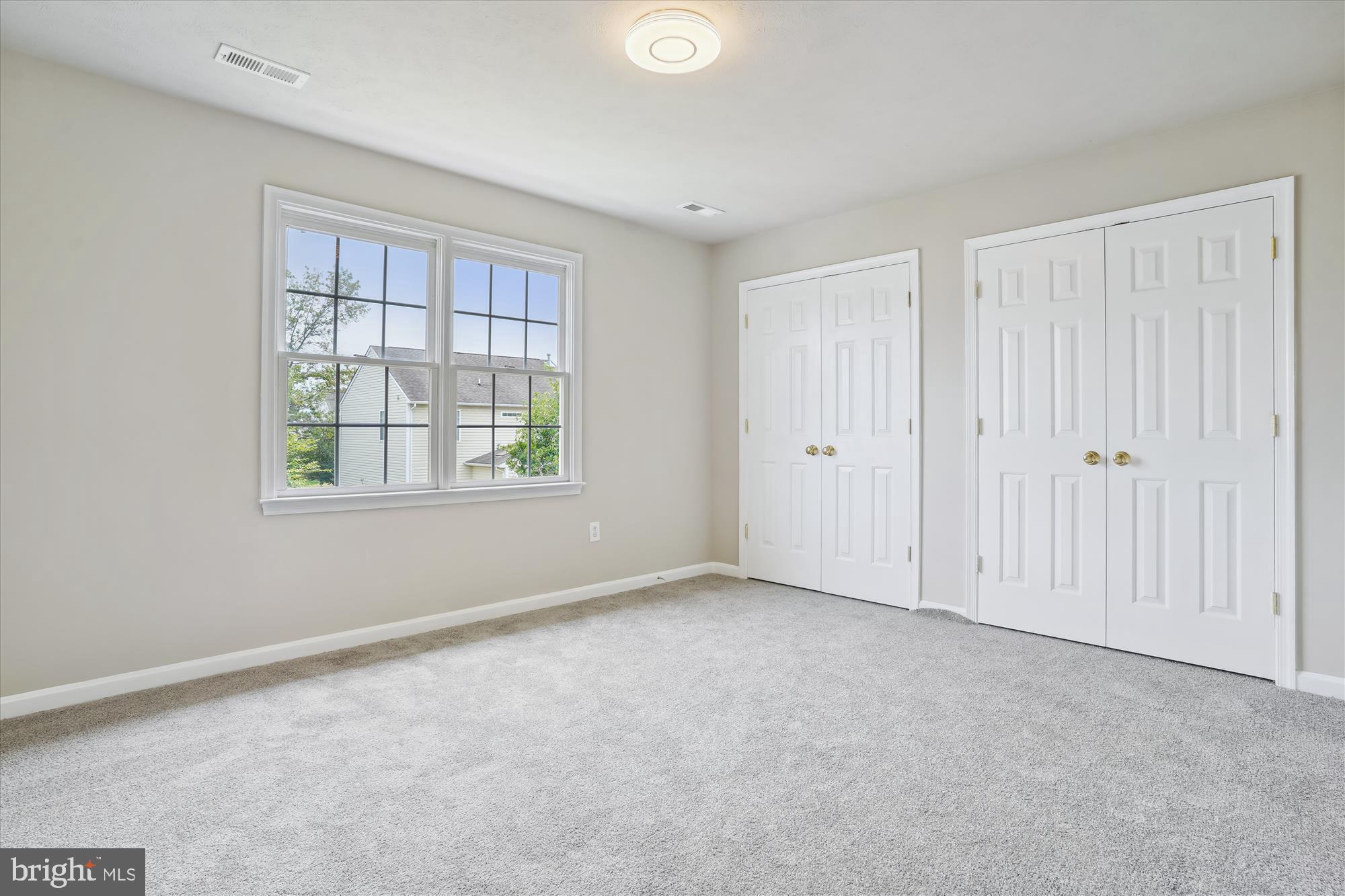 10204 NAPOLEON STREET