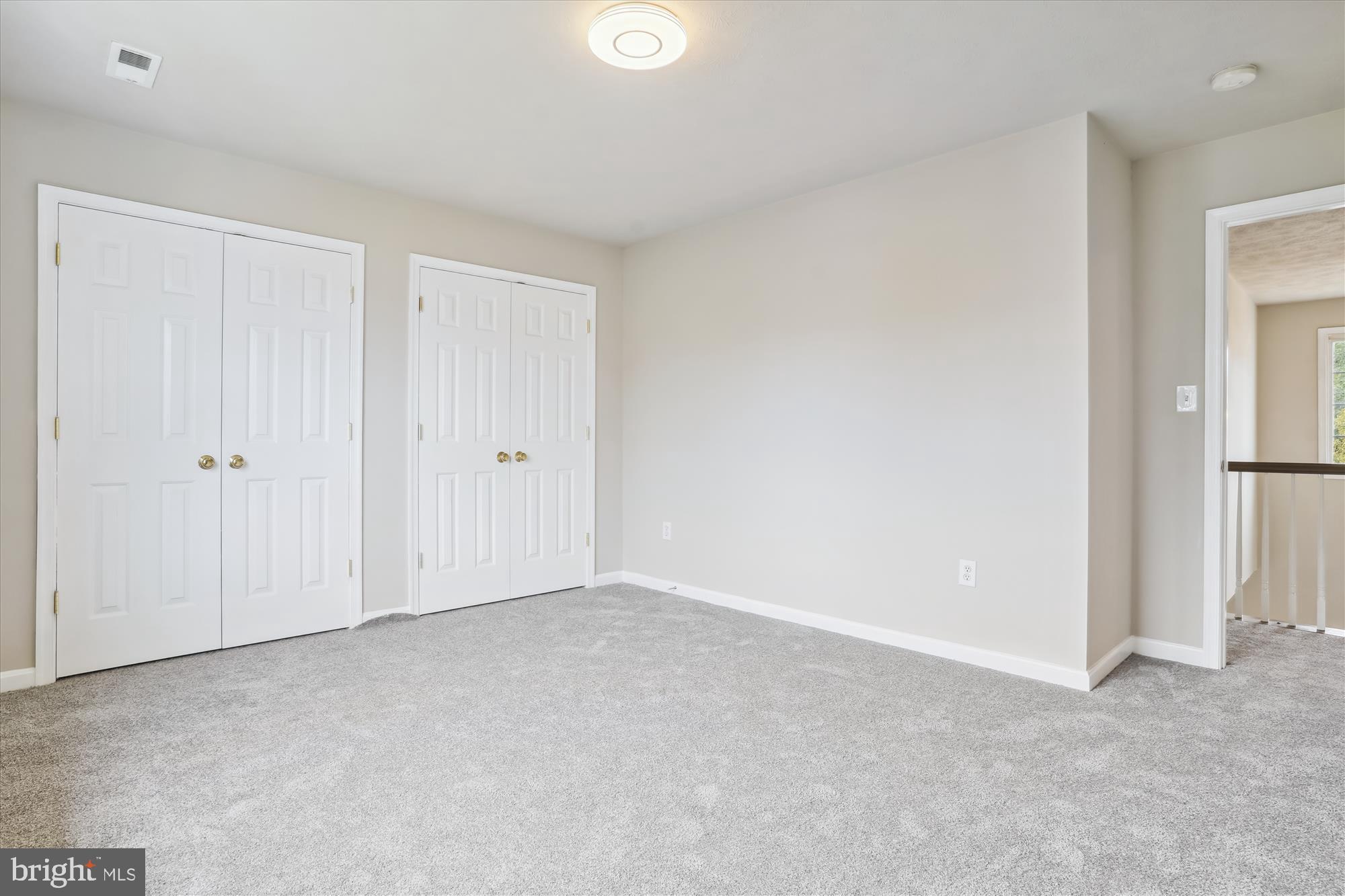 10204 NAPOLEON STREET