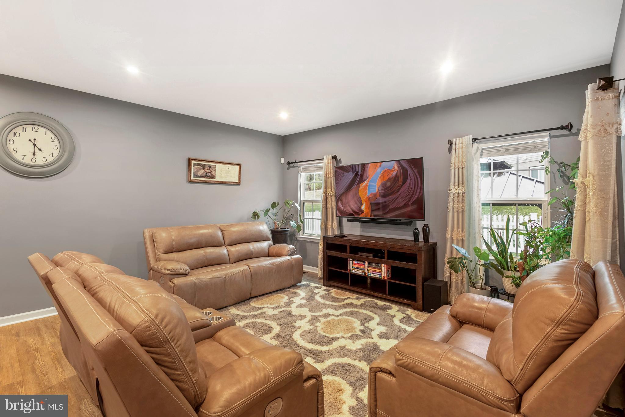 5418 HOLLEY OAK LANE