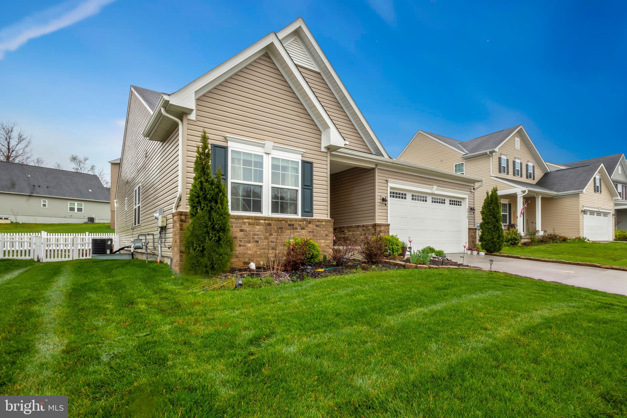 5418 HOLLEY OAK LANE