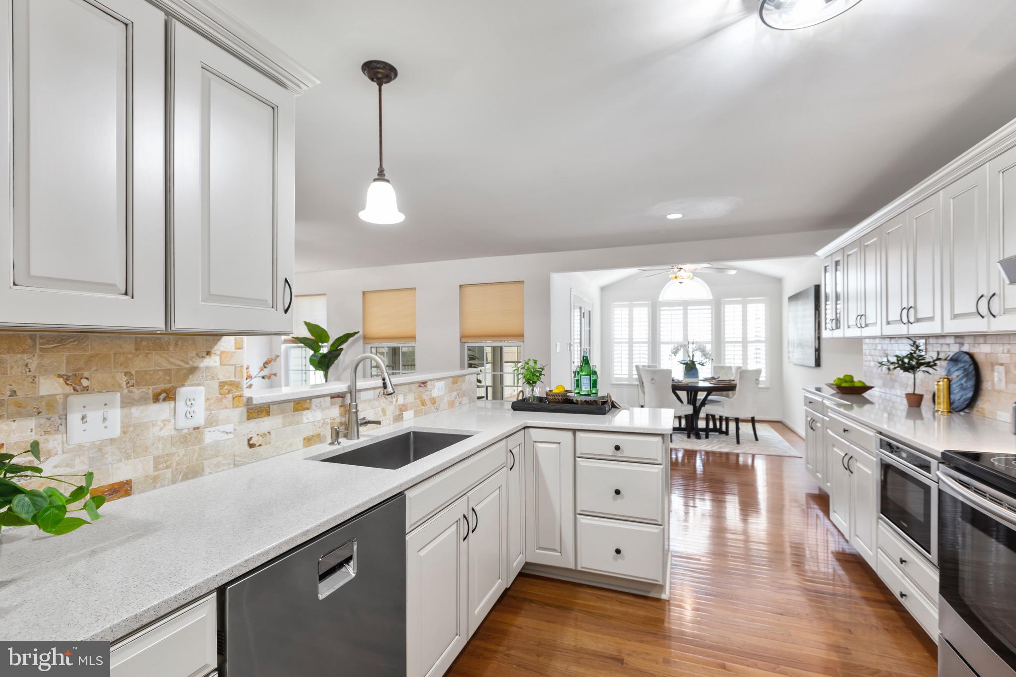 6320 W DRANESVILLE DRIVE