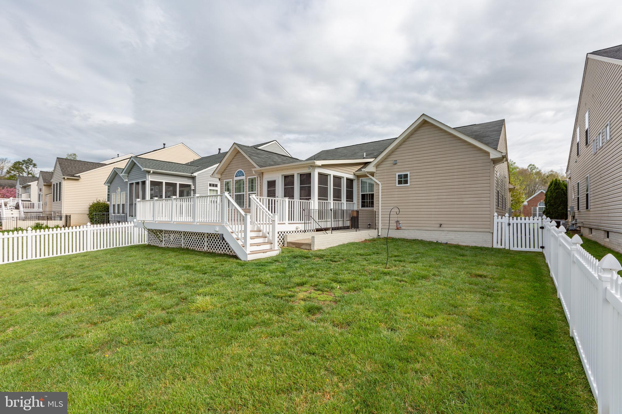 6320 W DRANESVILLE DRIVE