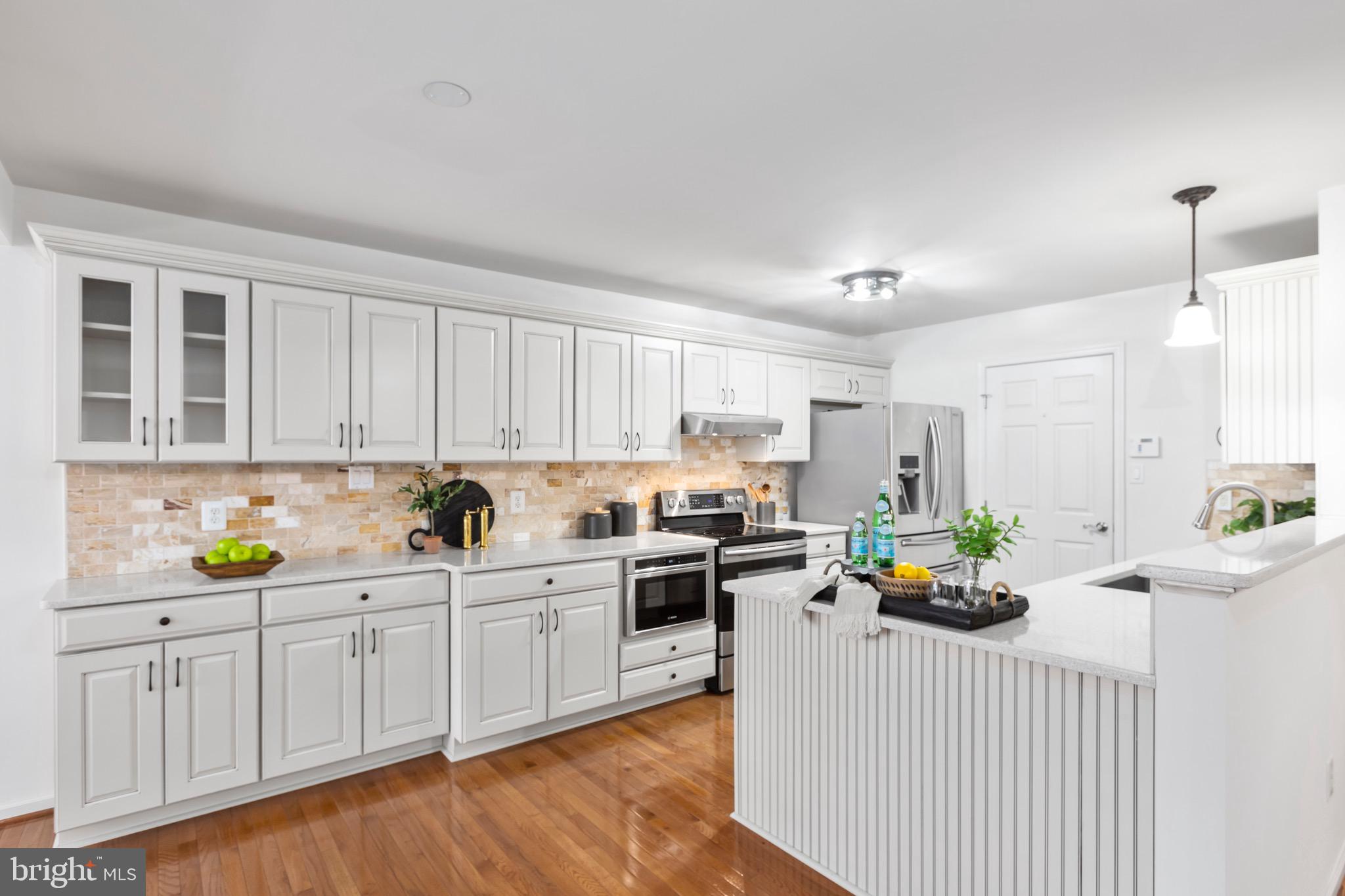 6320 W DRANESVILLE DRIVE