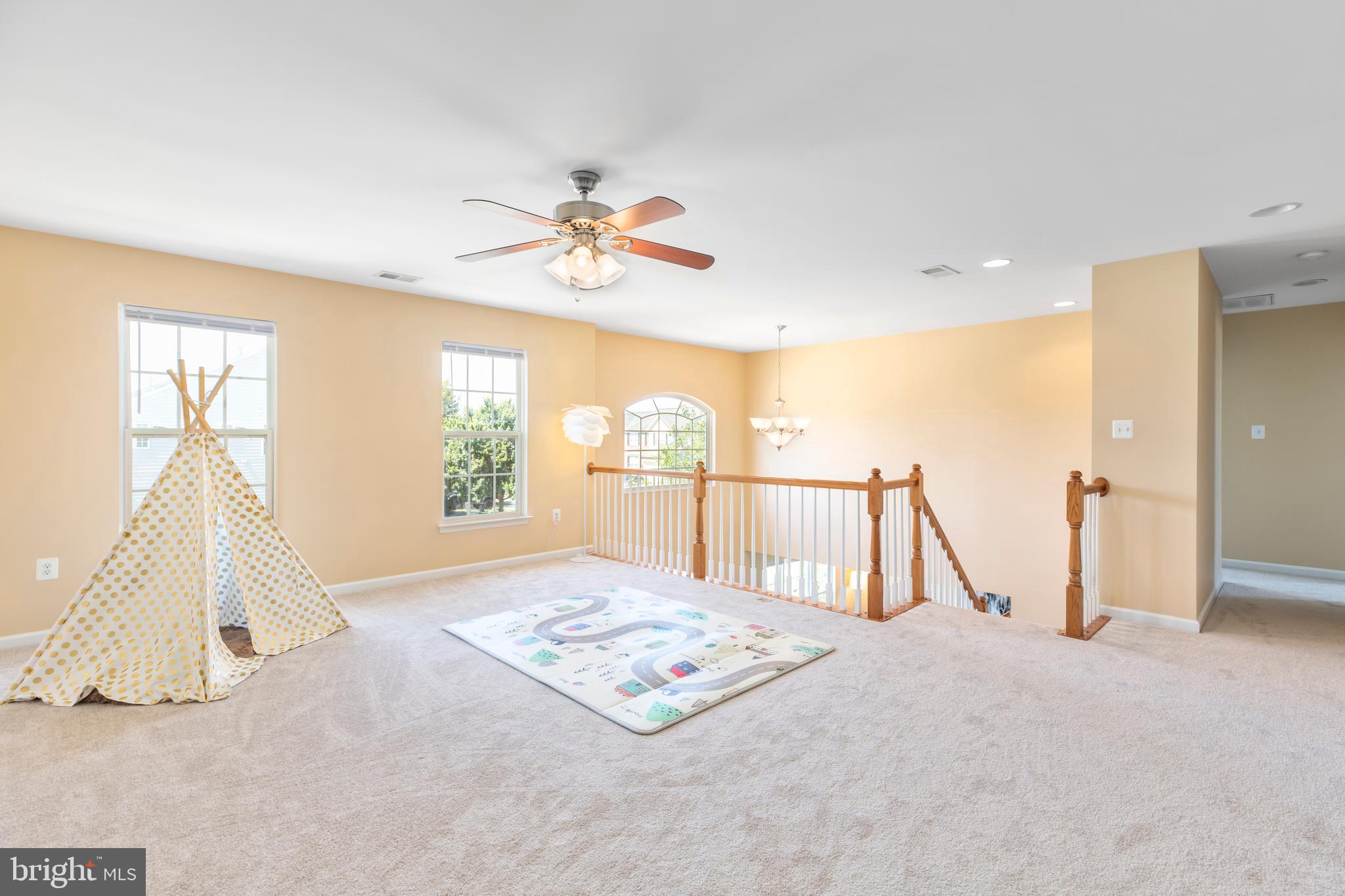 5300 WINDBREAK DRIVE