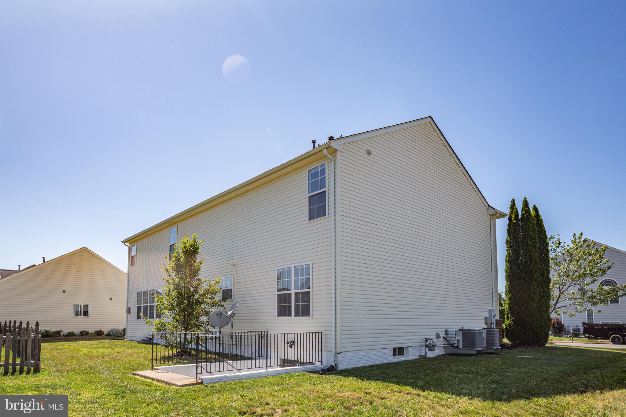 5300 WINDBREAK DRIVE