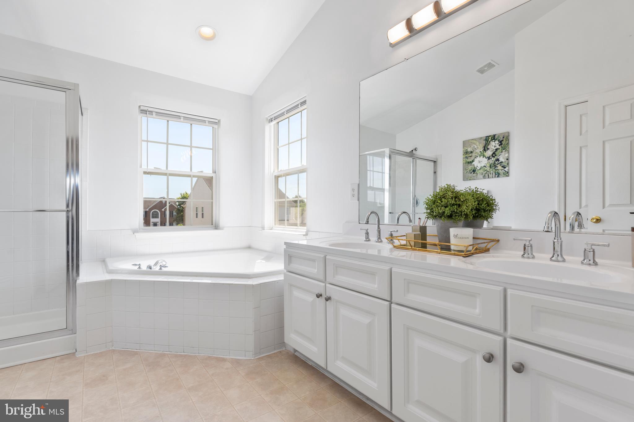 5300 WINDBREAK DRIVE