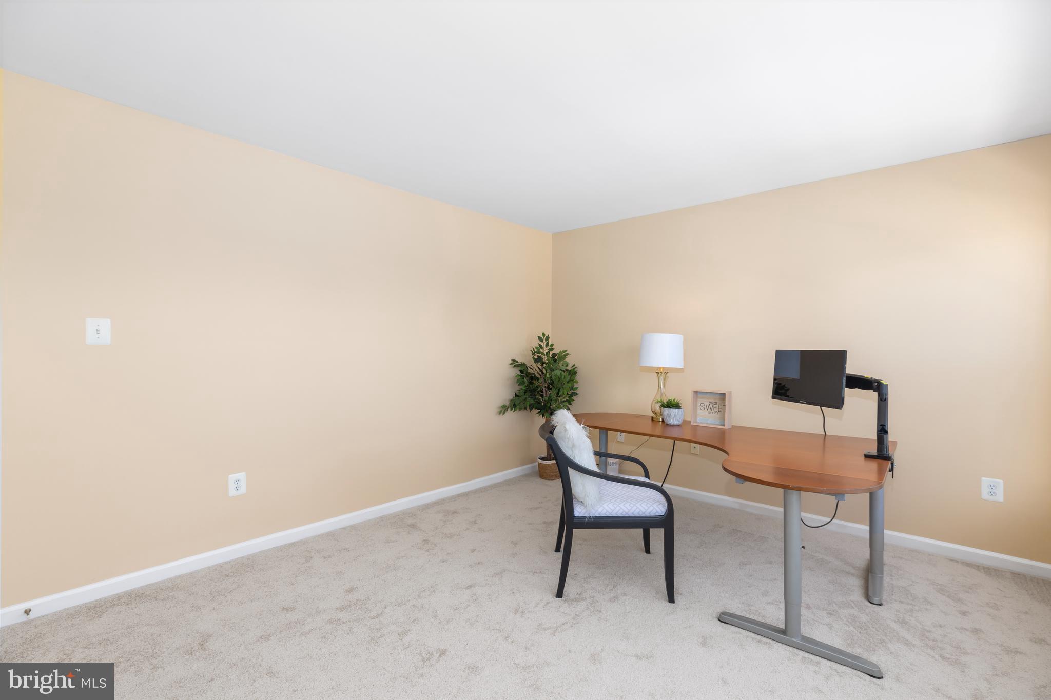 5300 WINDBREAK DRIVE