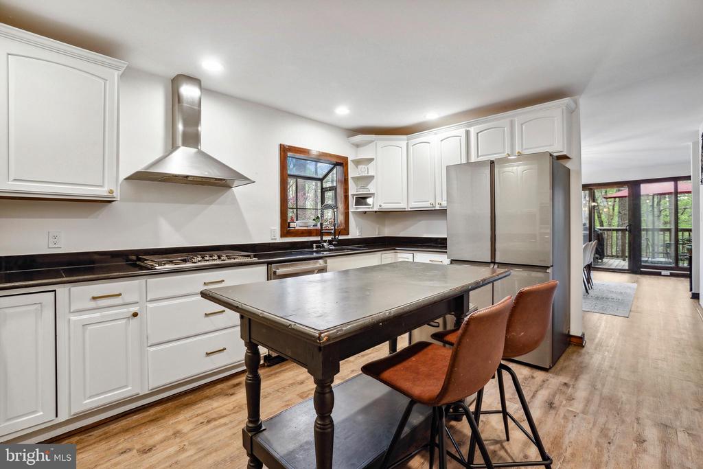 3 BEECH TREE COURT