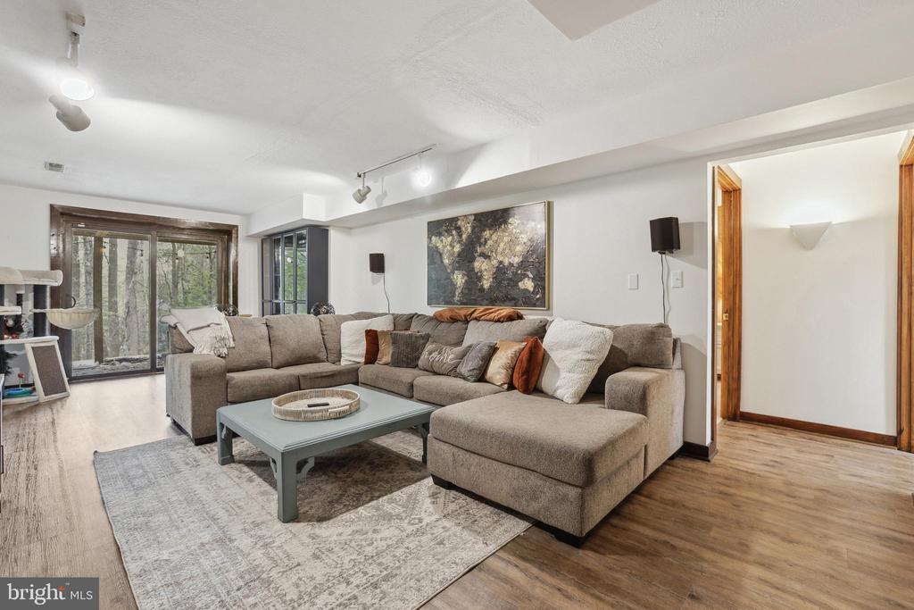 3 BEECH TREE COURT