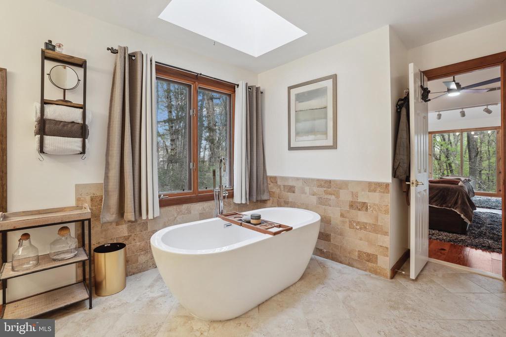 3 BEECH TREE COURT