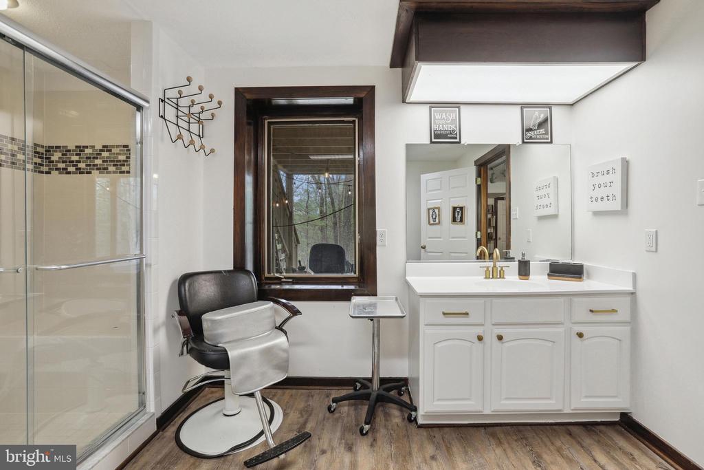 3 BEECH TREE COURT