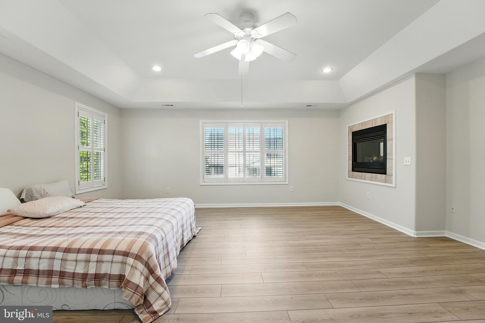 11209 SPRING MEADOW BOULEVARD