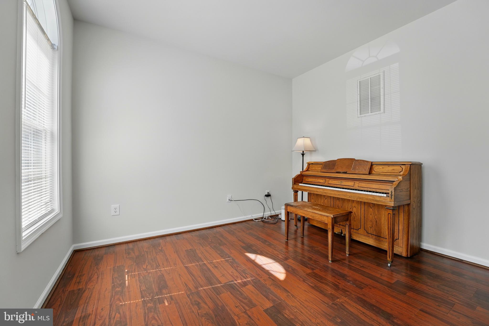 11209 SPRING MEADOW BOULEVARD