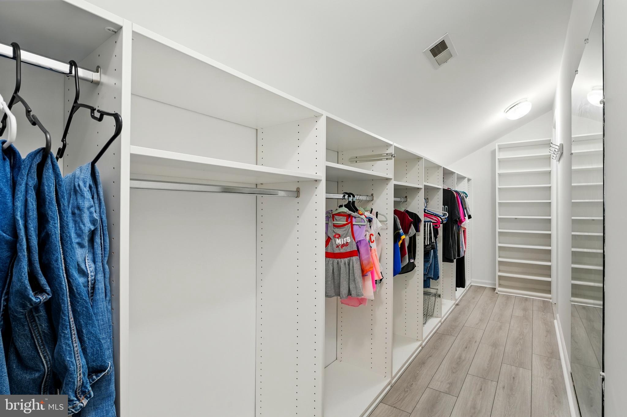 11209 SPRING MEADOW BOULEVARD