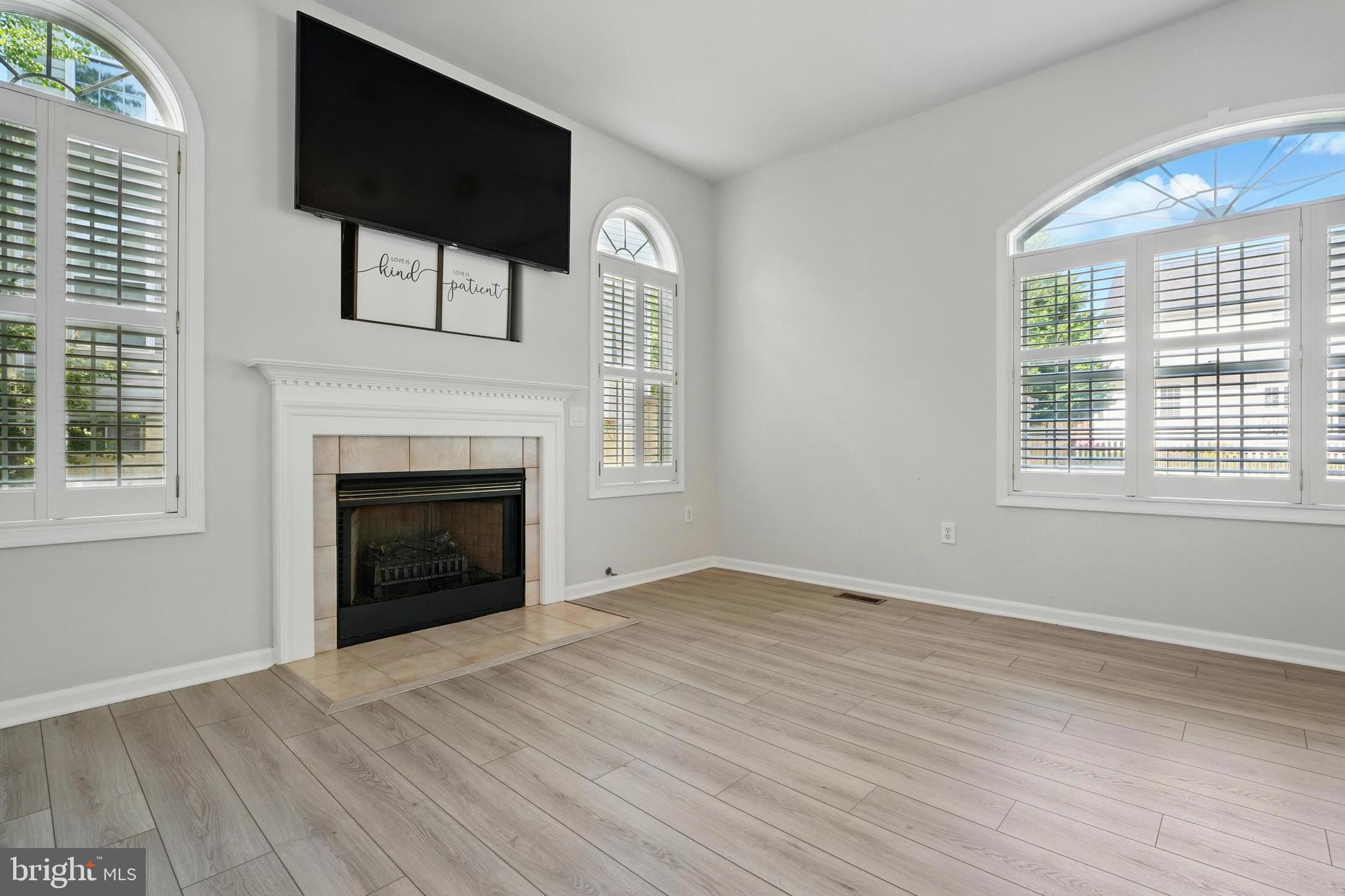 11209 SPRING MEADOW BOULEVARD