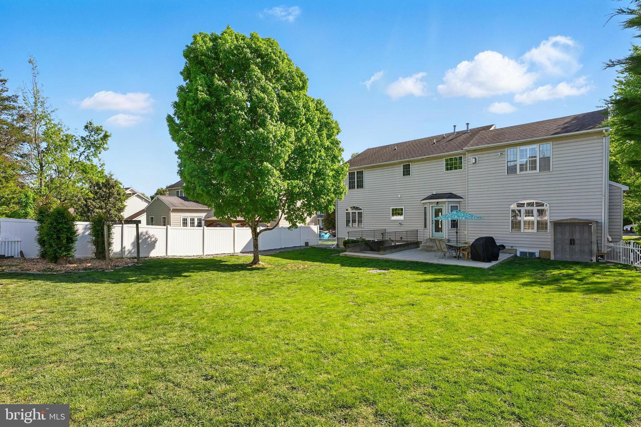 11209 SPRING MEADOW BOULEVARD