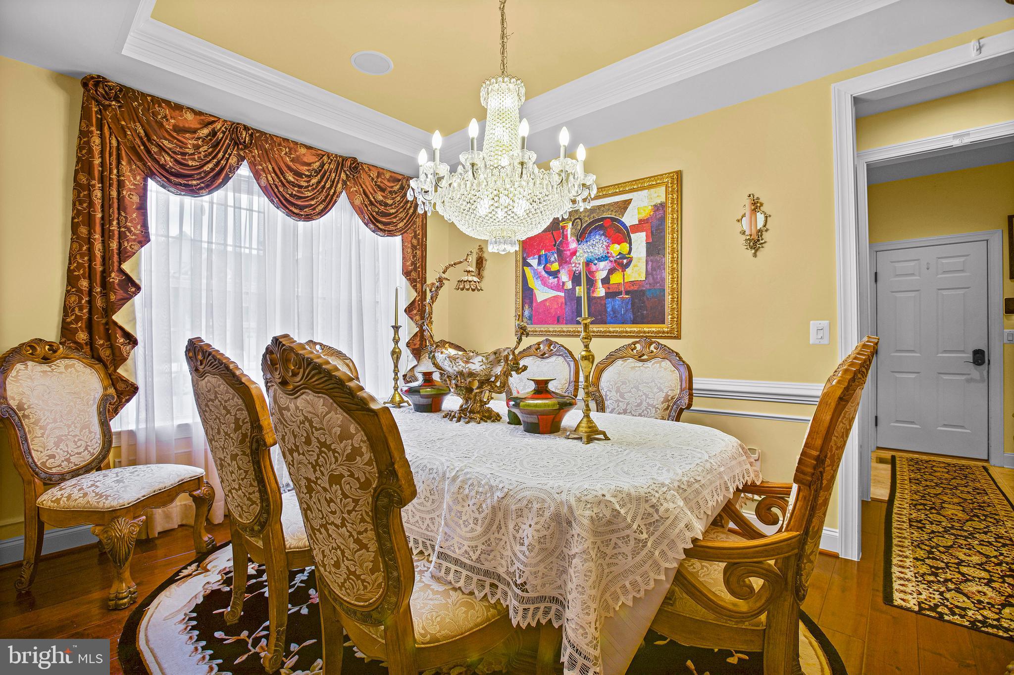 6109 BLACK OAK COURT