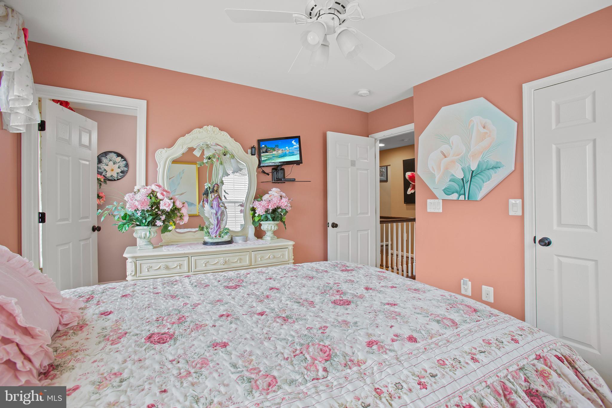 6109 BLACK OAK COURT